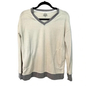 Cuddl Duds V-Neck Ivory and Gray Long Sleeve Ribbed Soft Top Size XS